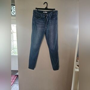 Signature by Levi Strauss Medium Blue Skinny Jeans